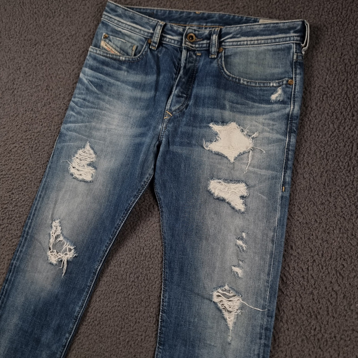 DIESEL Buster Jeans Mens W30 L32 Blue Distressed Regular Slim Tapered Denim