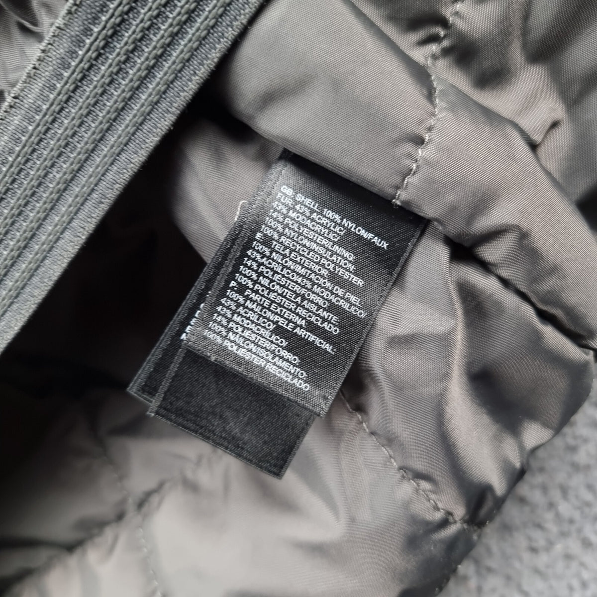 THE NORTH FACE Jacket Men M Black Parka Ski Coat HyVent Waterproof Insulated