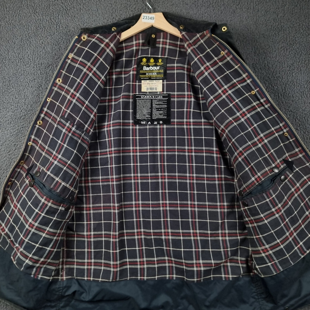 Vintage BARBOUR Border Jacket Mens C42 Navy Wax Waxed Field Coat A205 90s 1994