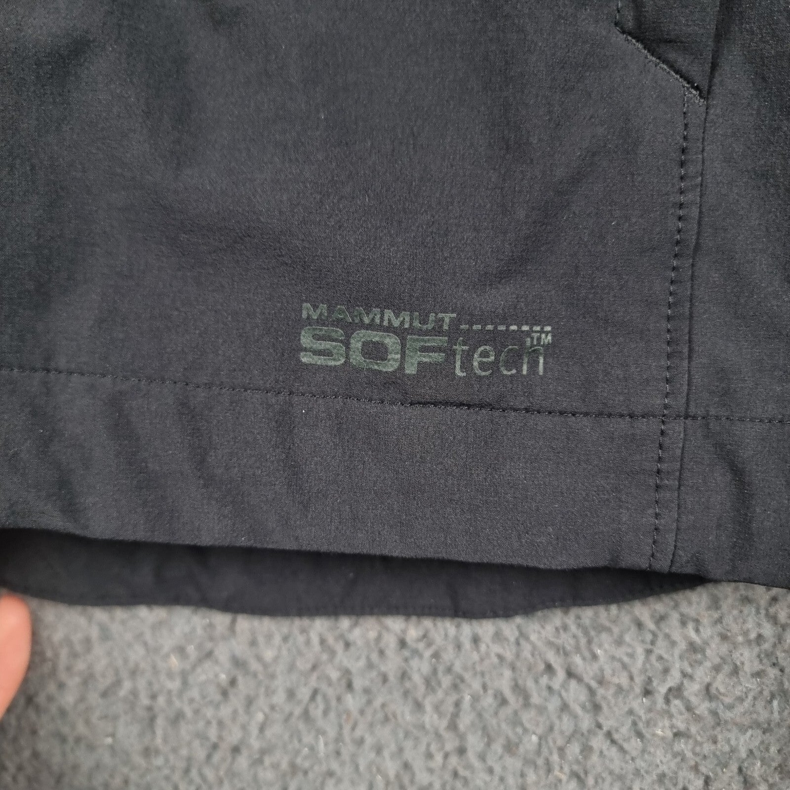Mammut Jacket Mens M Medium Black SOFtech Softshell Runbold Trail SO Hooded
