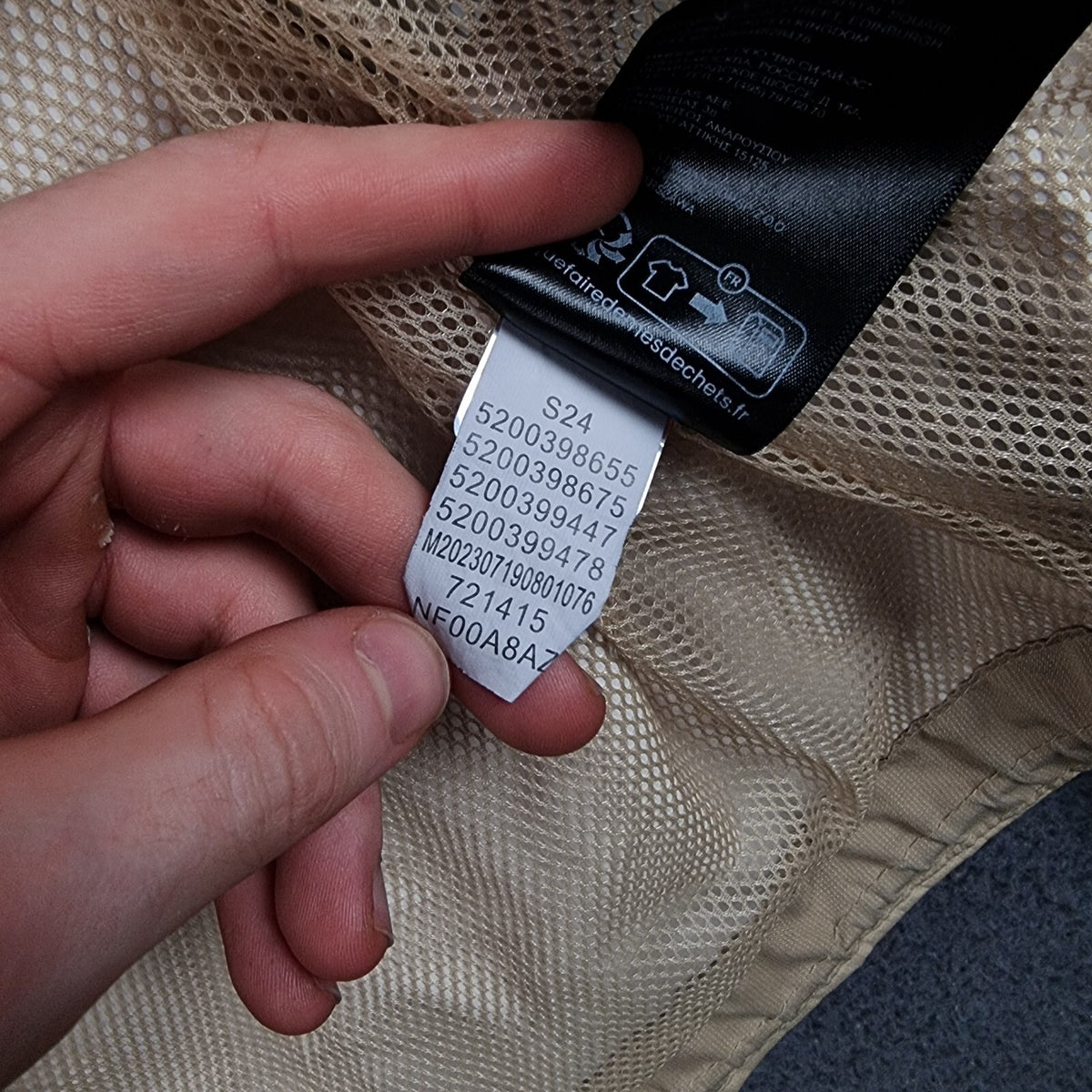 THE NORTH FACE Jacket Mens XS Brown Dryvent Quest Waterproof Rain Coat Hooded