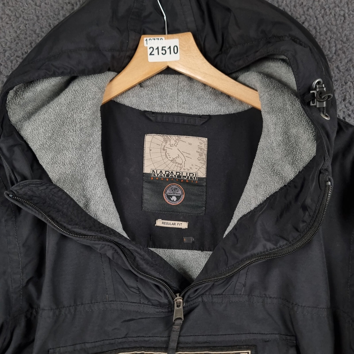 NAPAPIJRI Rainforest Winter Jacket Mens S Small Black Waterproof Fleece Smock