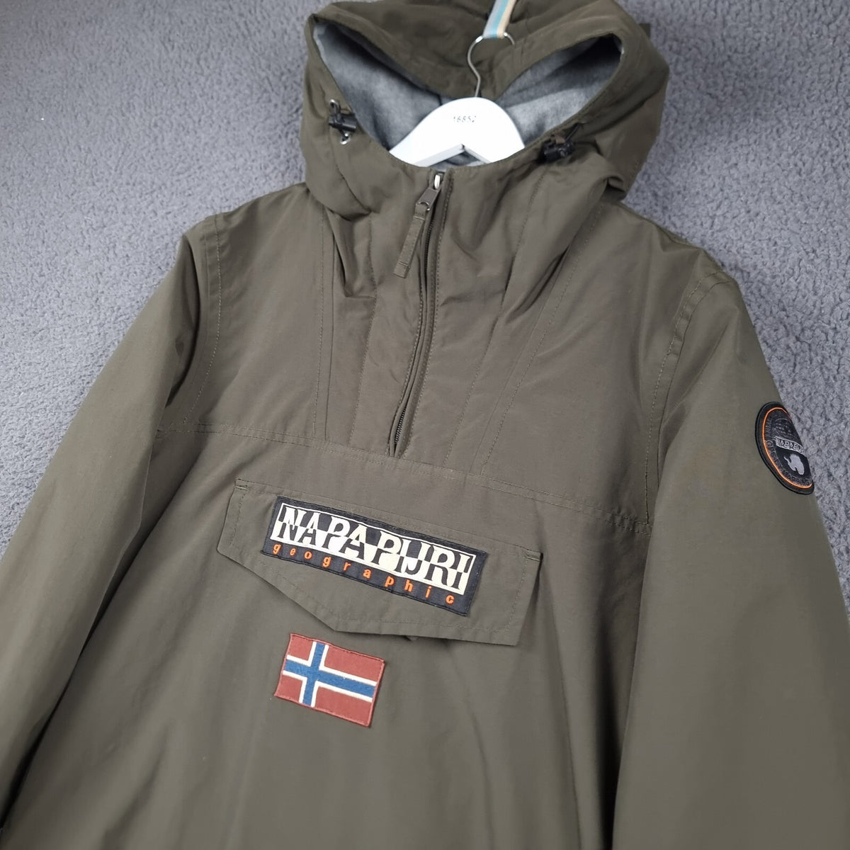 NAPAPIJRI Rainforest Winter Jacket Mens XS Green Waterproof Fleece Insulated