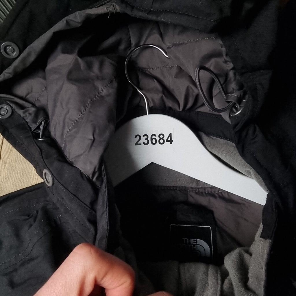 THE NORTH FACE Jacket Men M Black Parka Ski Coat HyVent Waterproof Insulated
